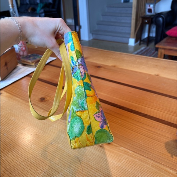 Stuart Weitzman Floral Yellow Tote Bag - Picture 3 of 10